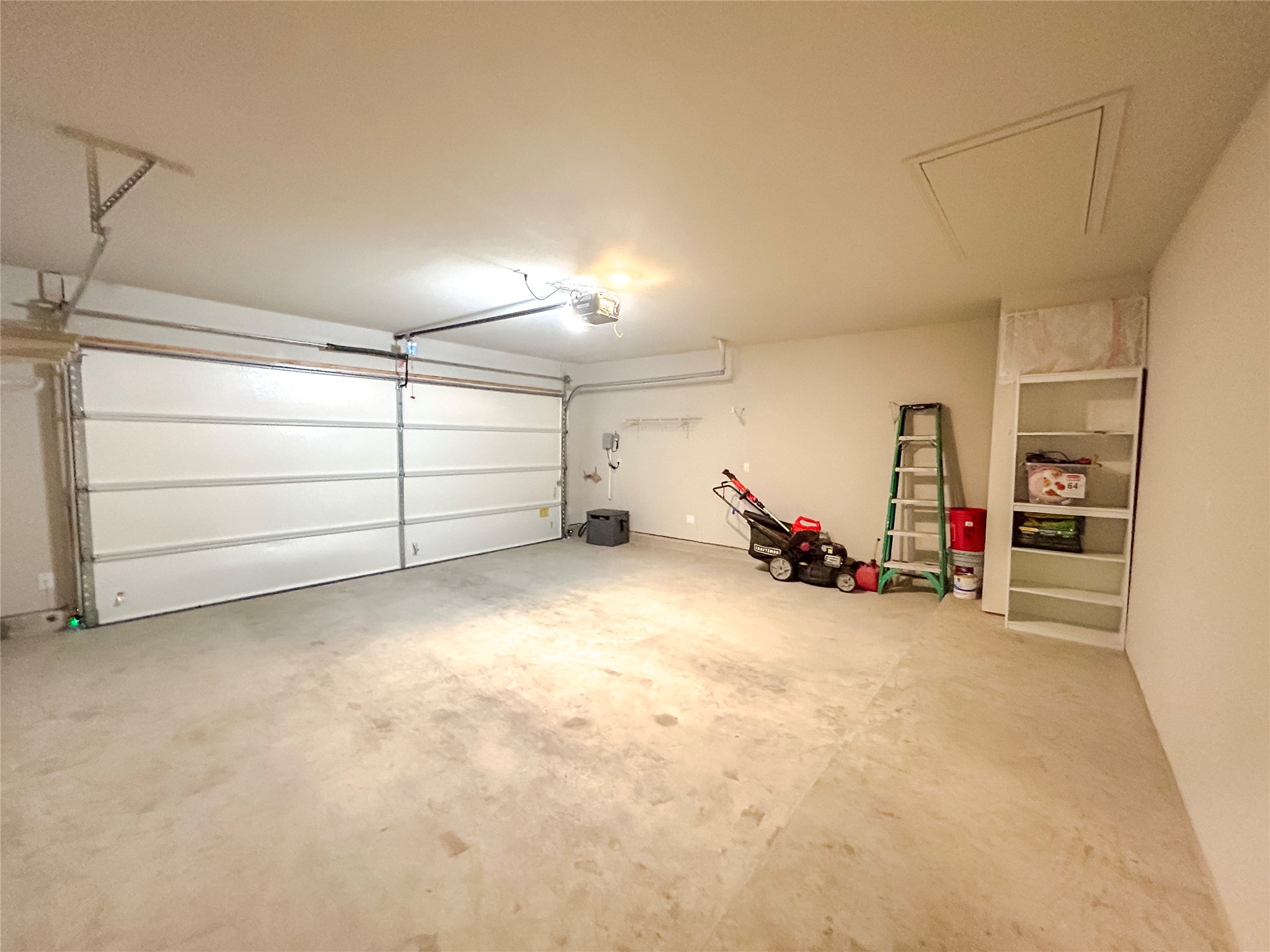 7208 Canadian Drive