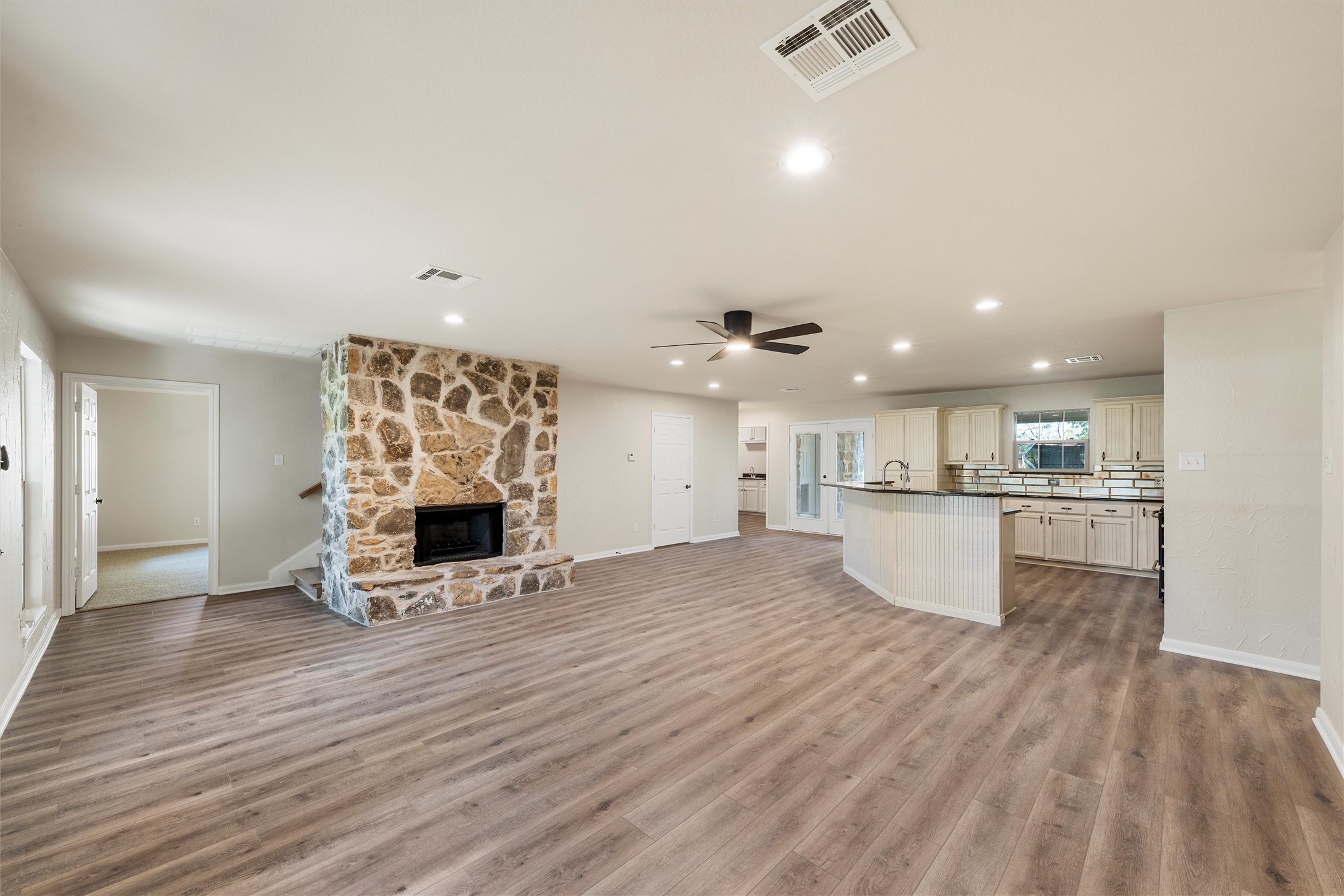 447 Woodland Drive