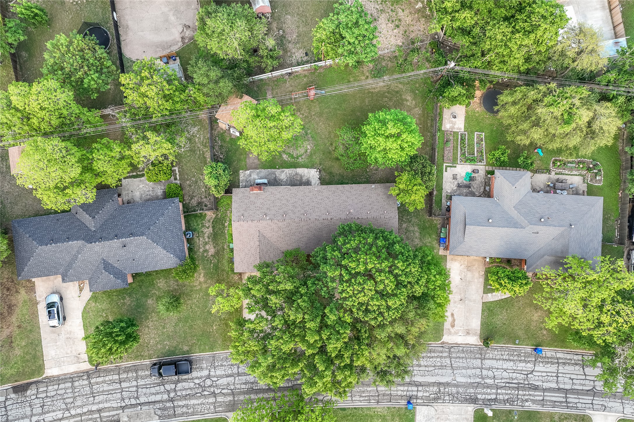 1617 Hilltop Drive