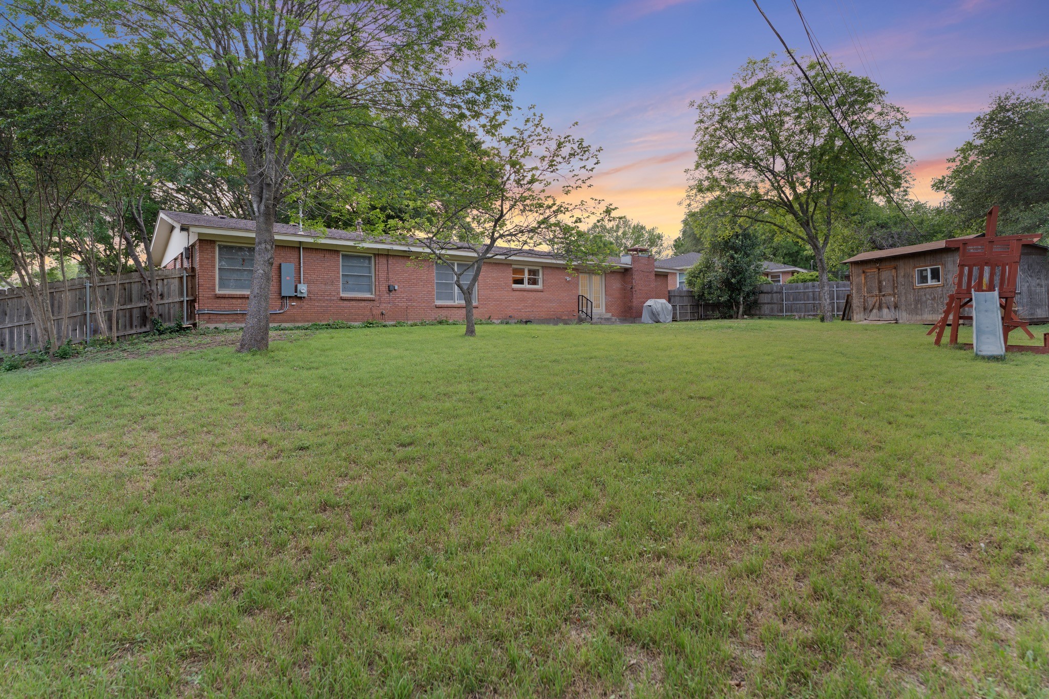 1617 Hilltop Drive