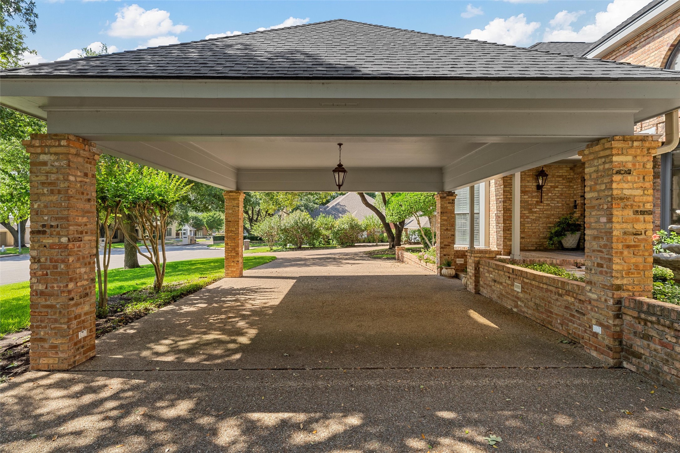 3115 Wood Lake Drive