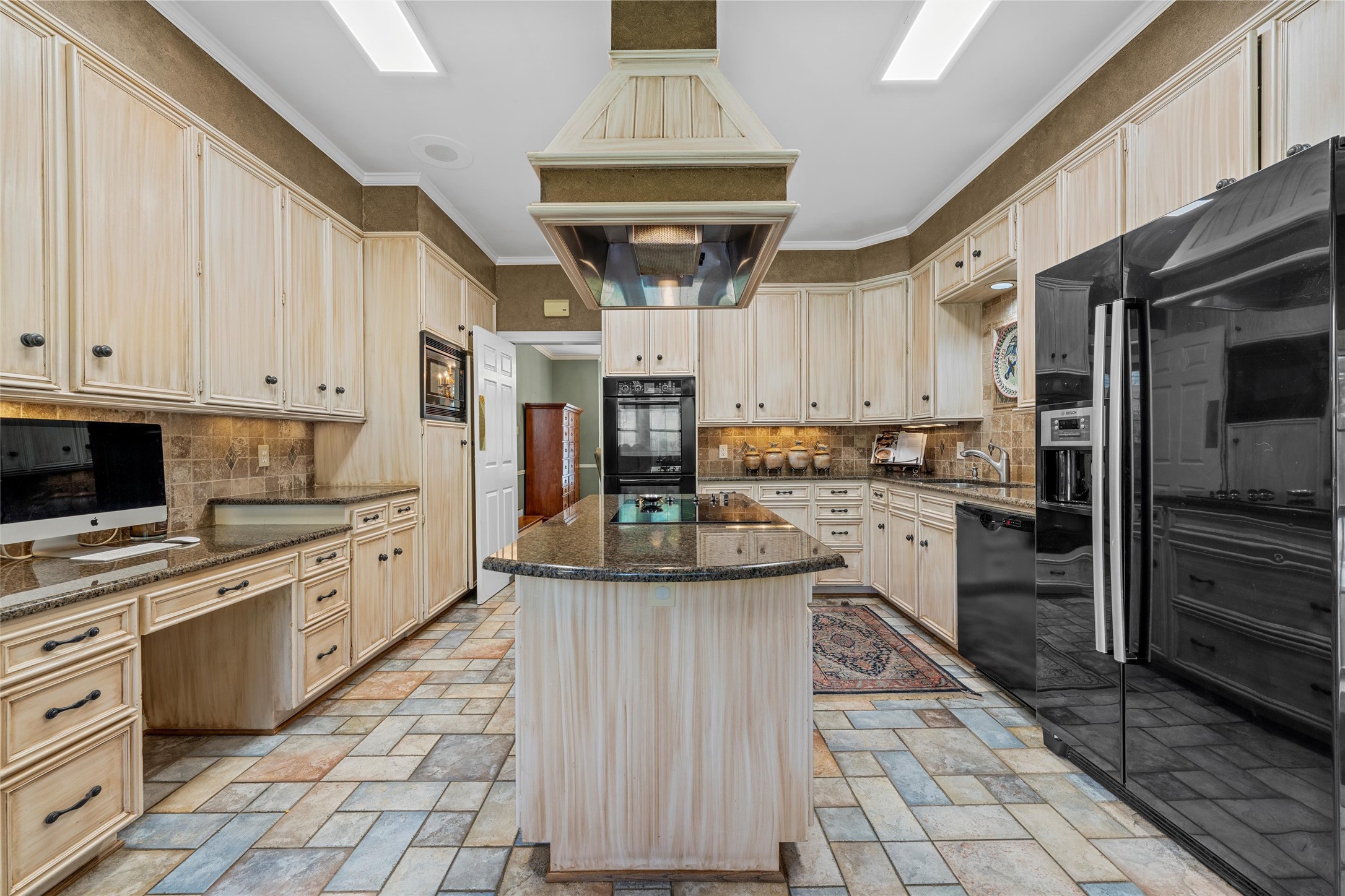 3115 Wood Lake Drive