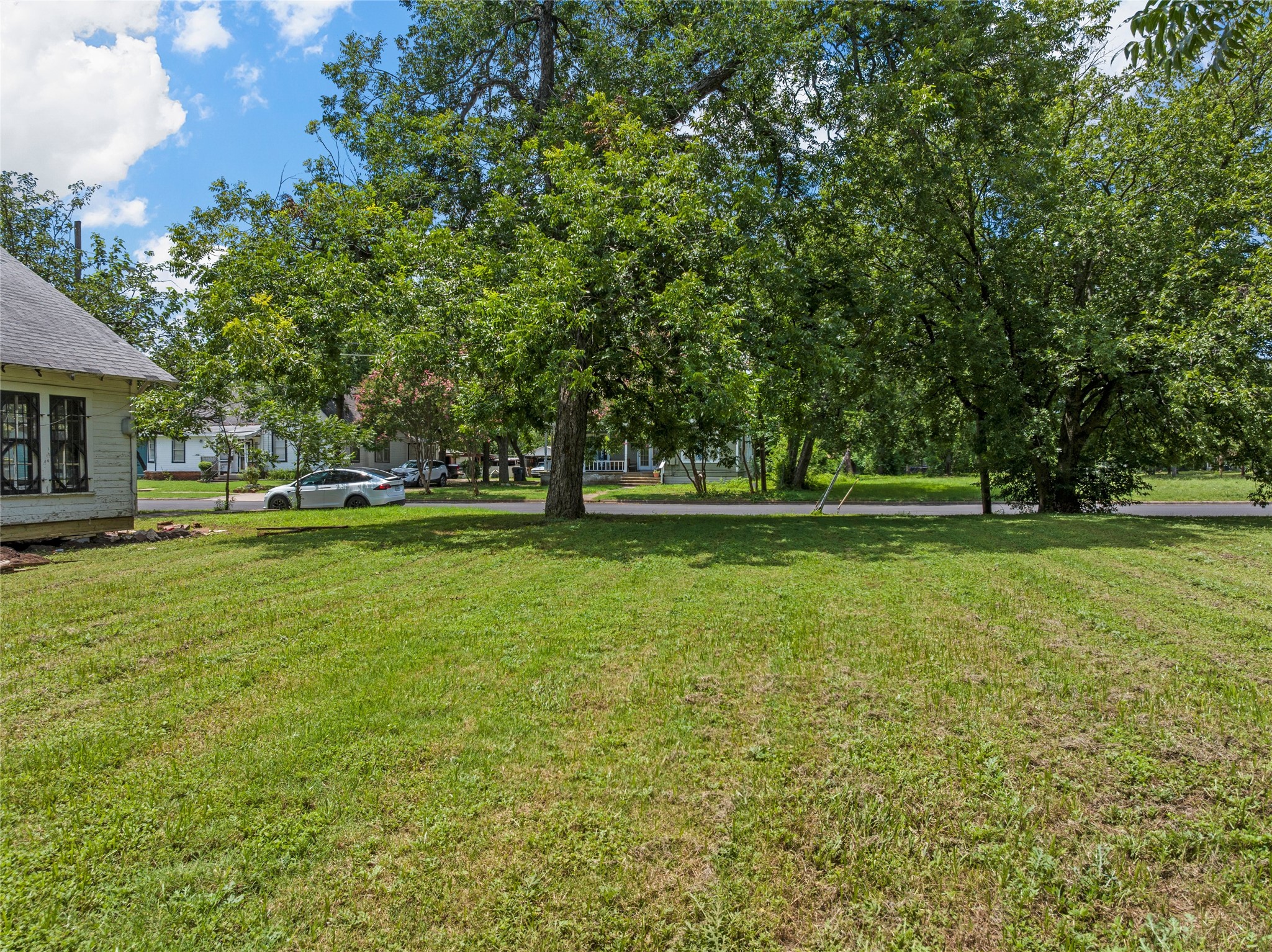 1425 N 6th Street