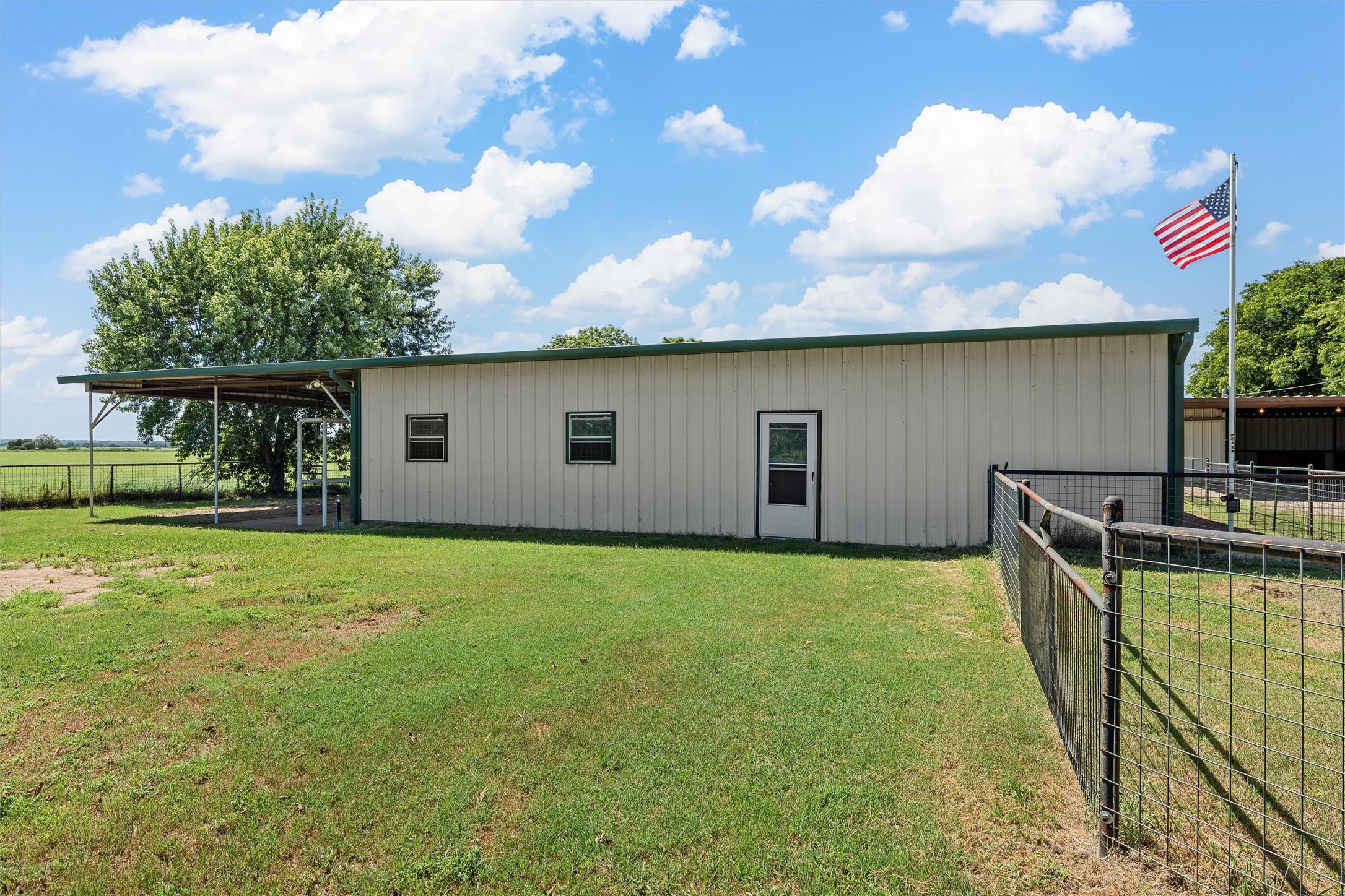 1684 Hamilton Drive