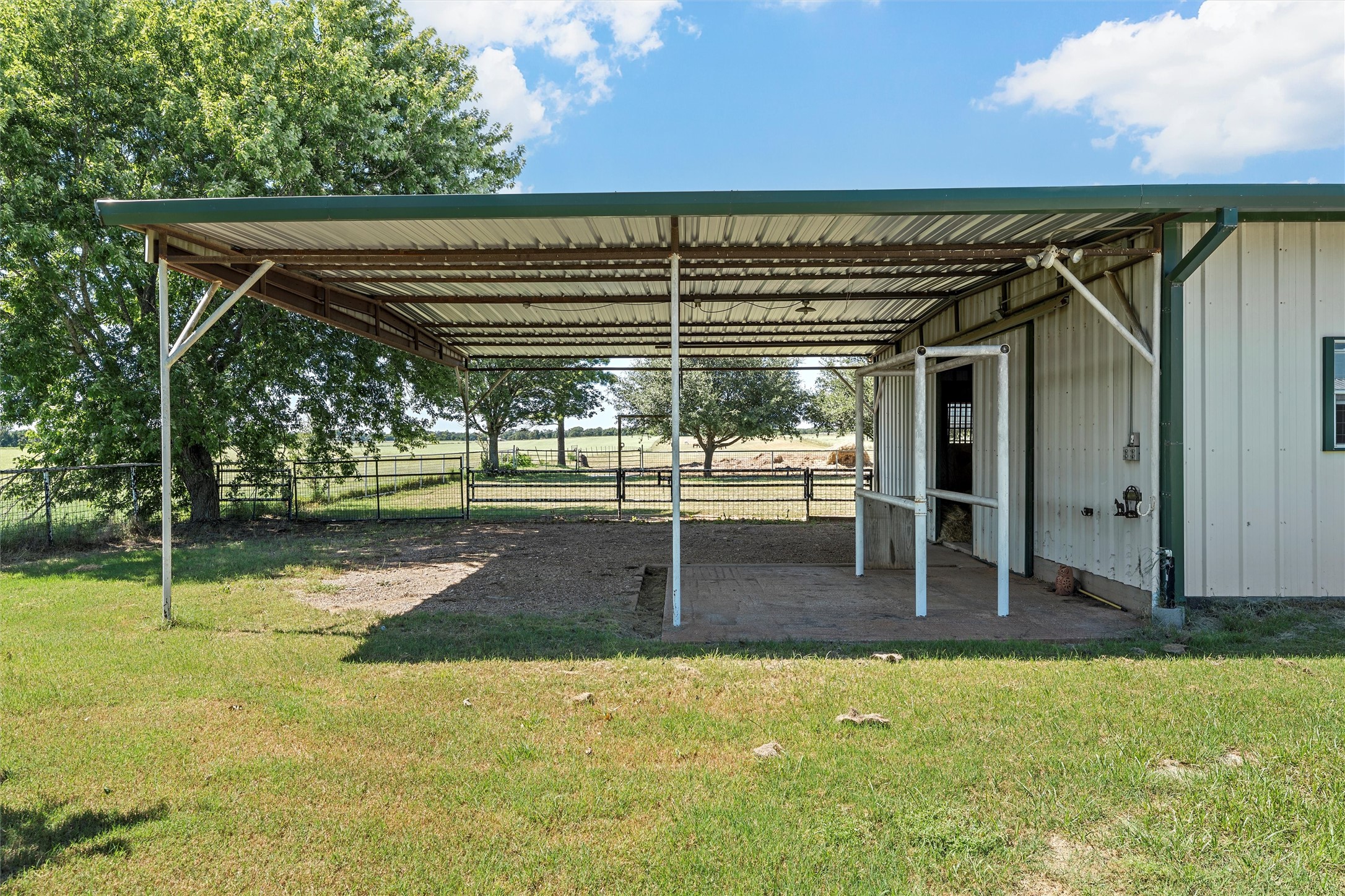 1684 Hamilton Drive