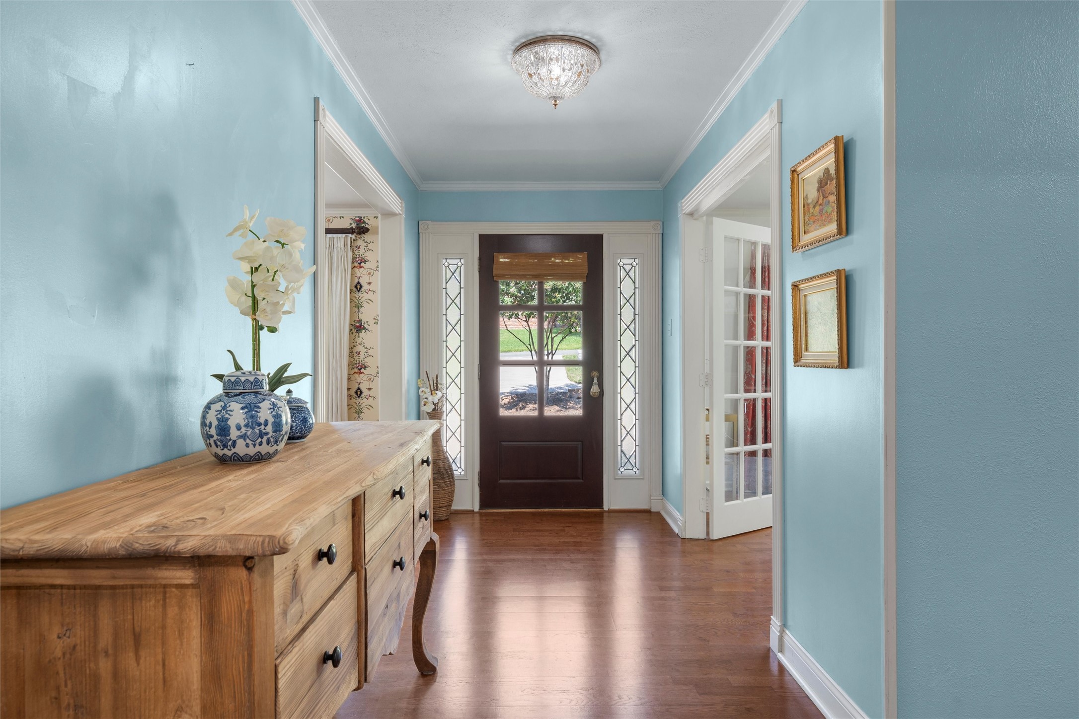 9041 Oriole Drive