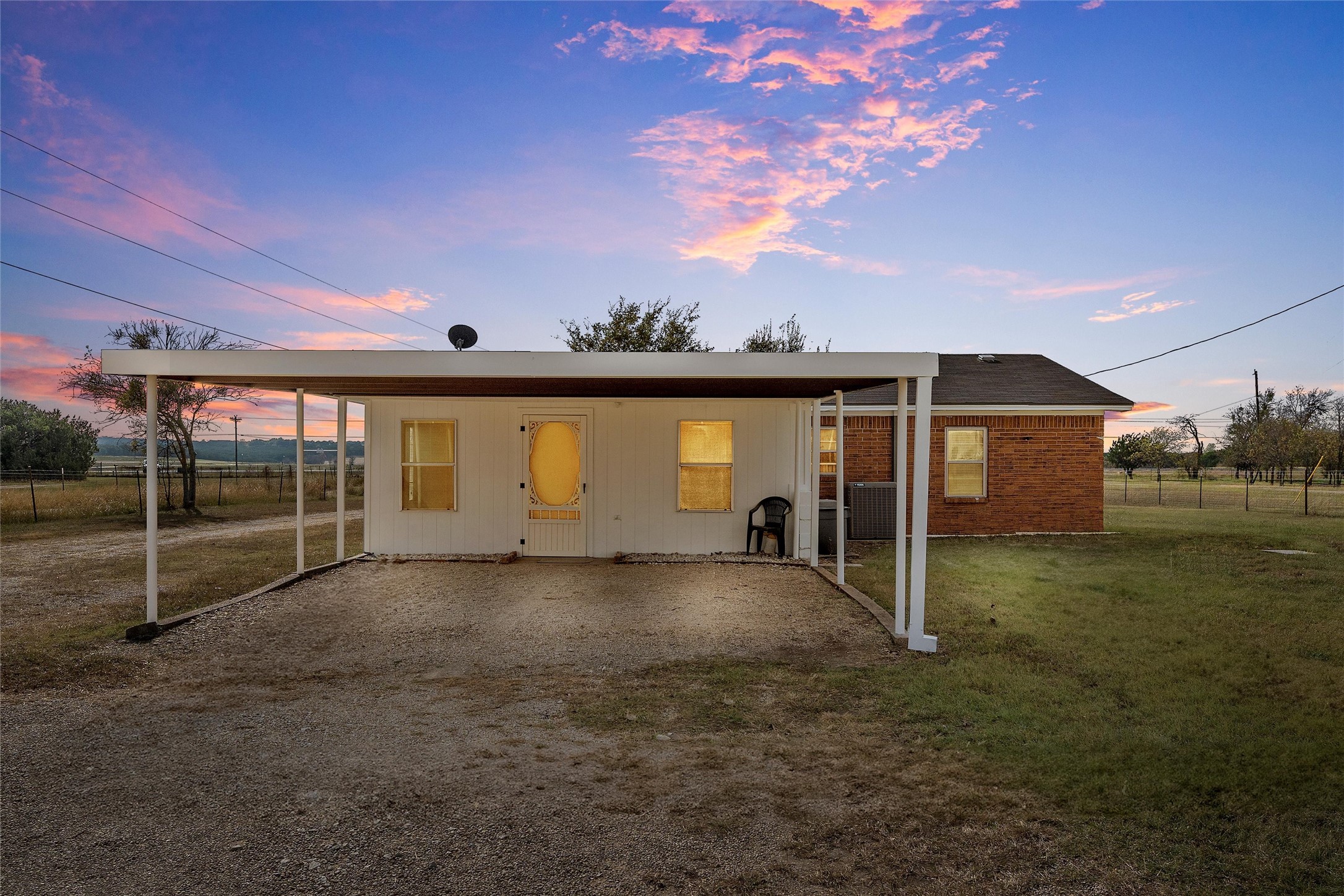 2977 Old Lorena Road