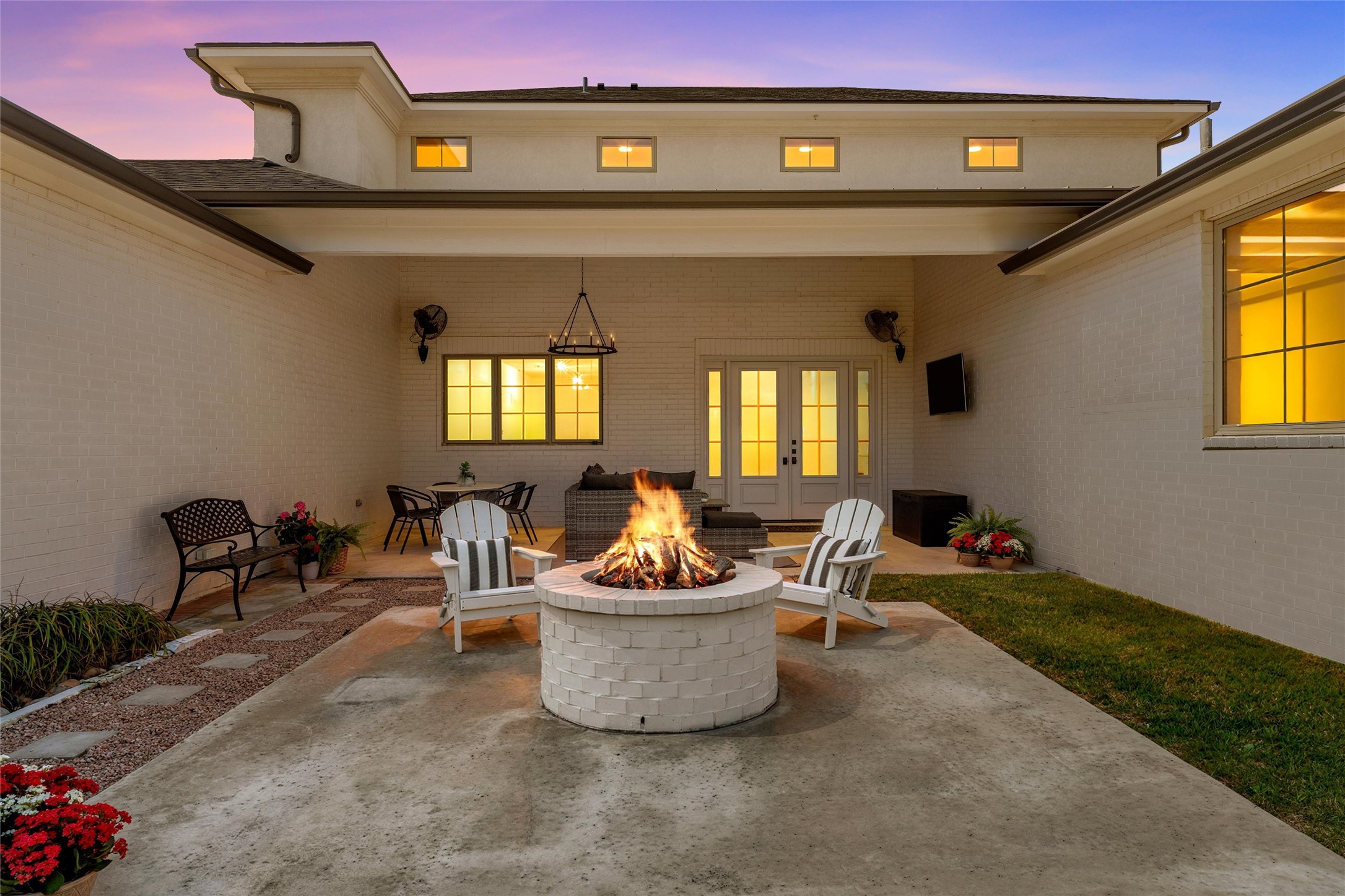 17001 Escondida Court