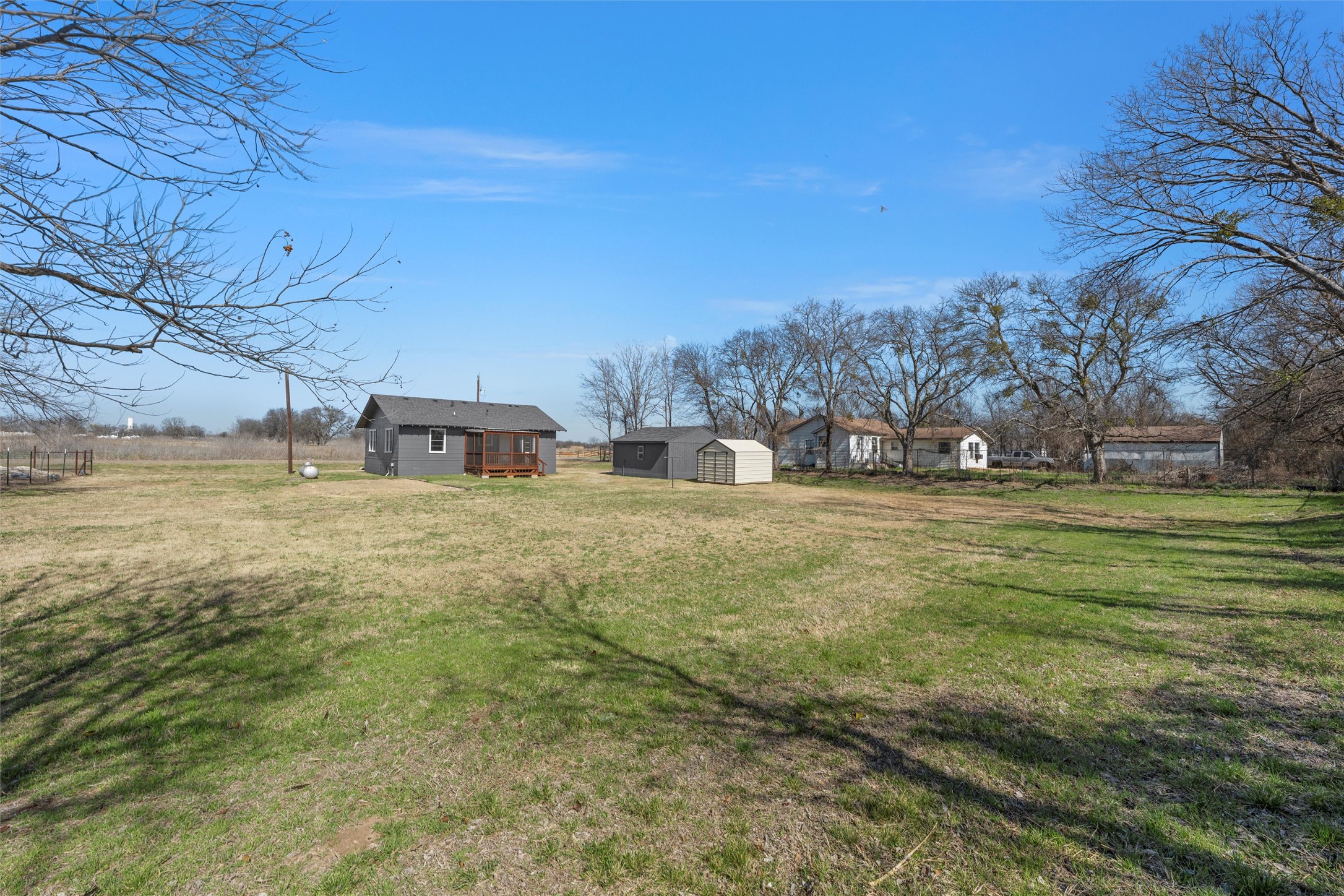 338 Lockwood Lane