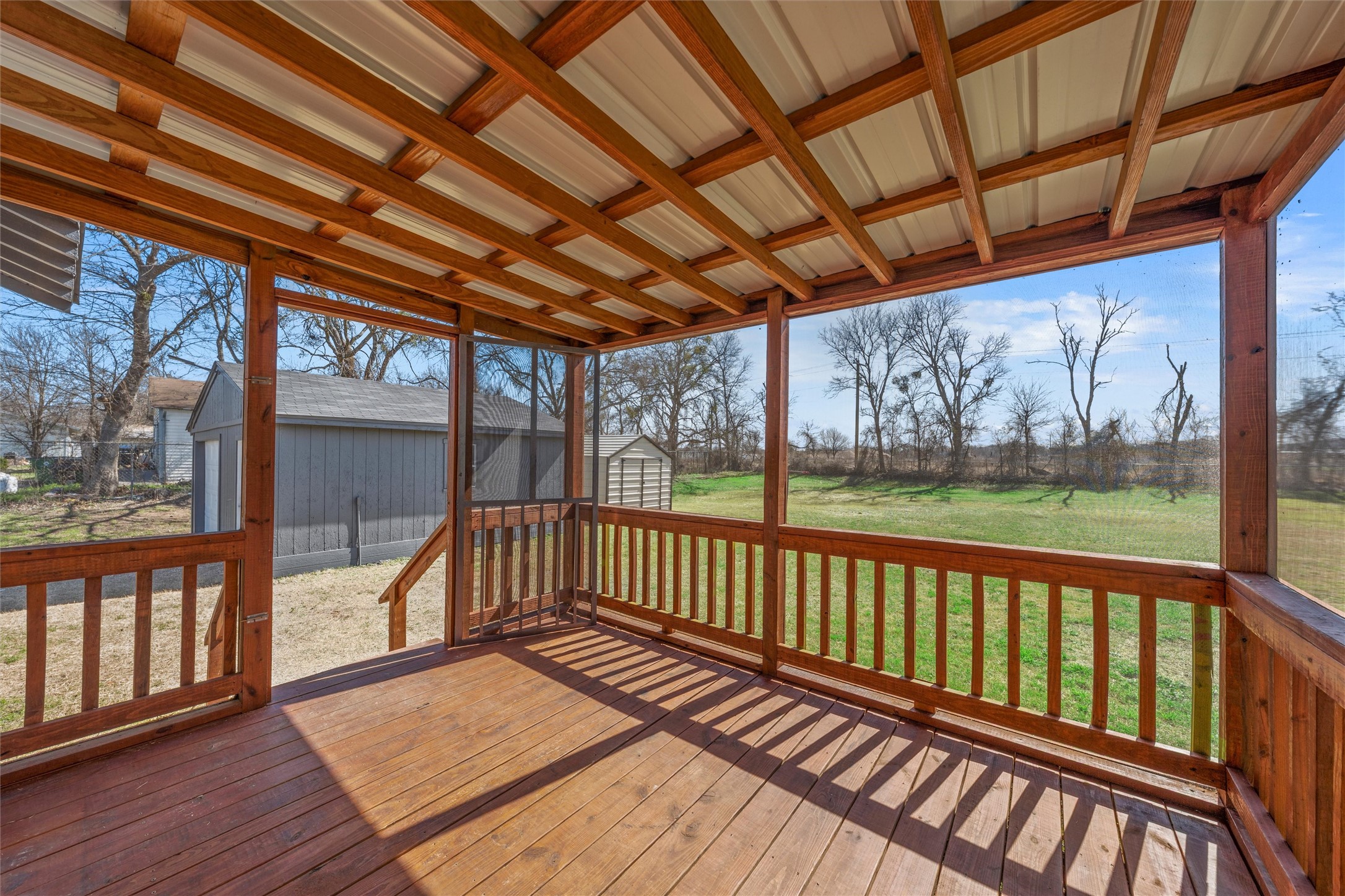 338 Lockwood Lane