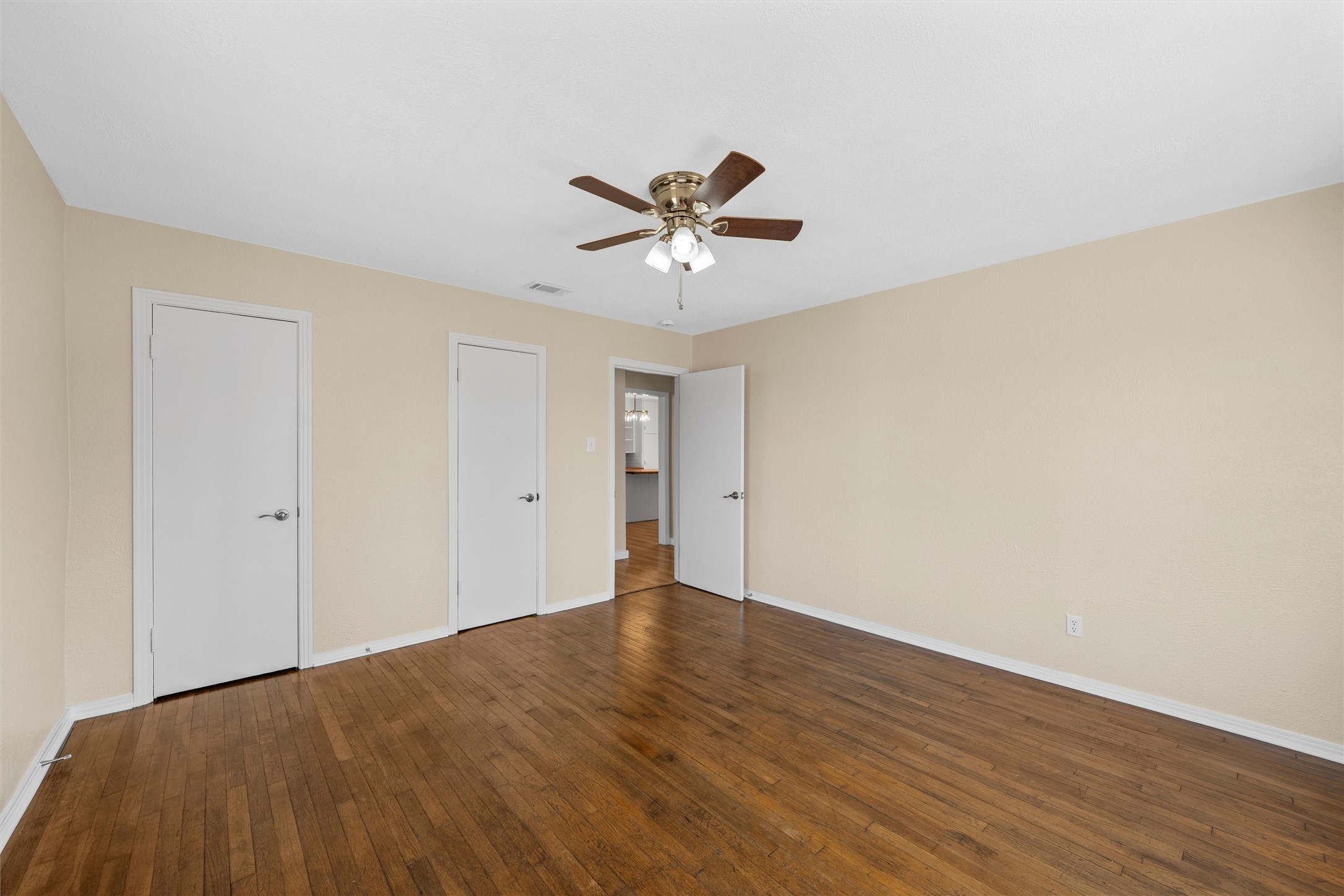 338 Lockwood Lane