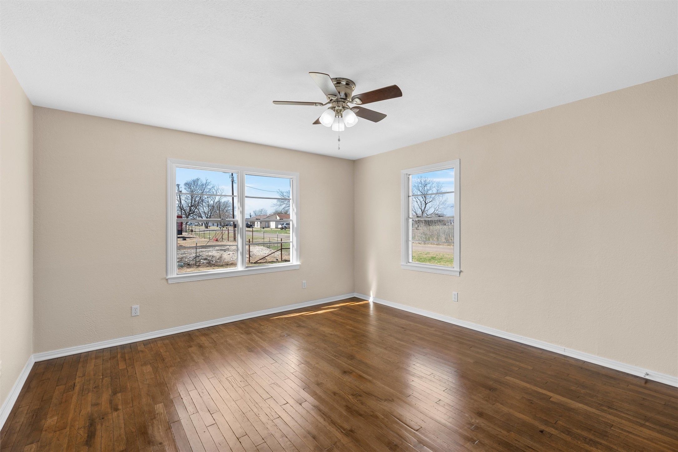 338 Lockwood Lane