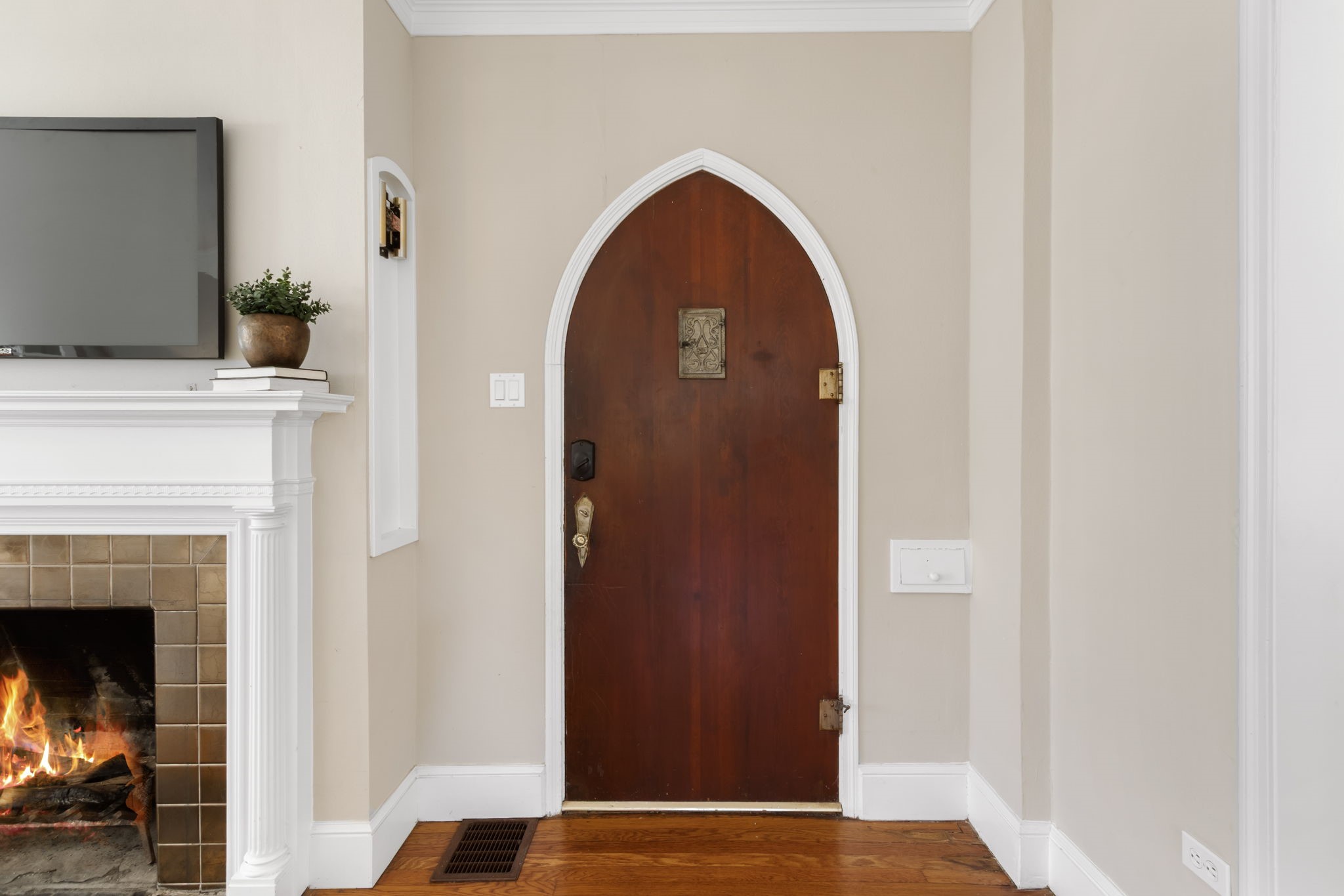 2815 Cumberland Avenue