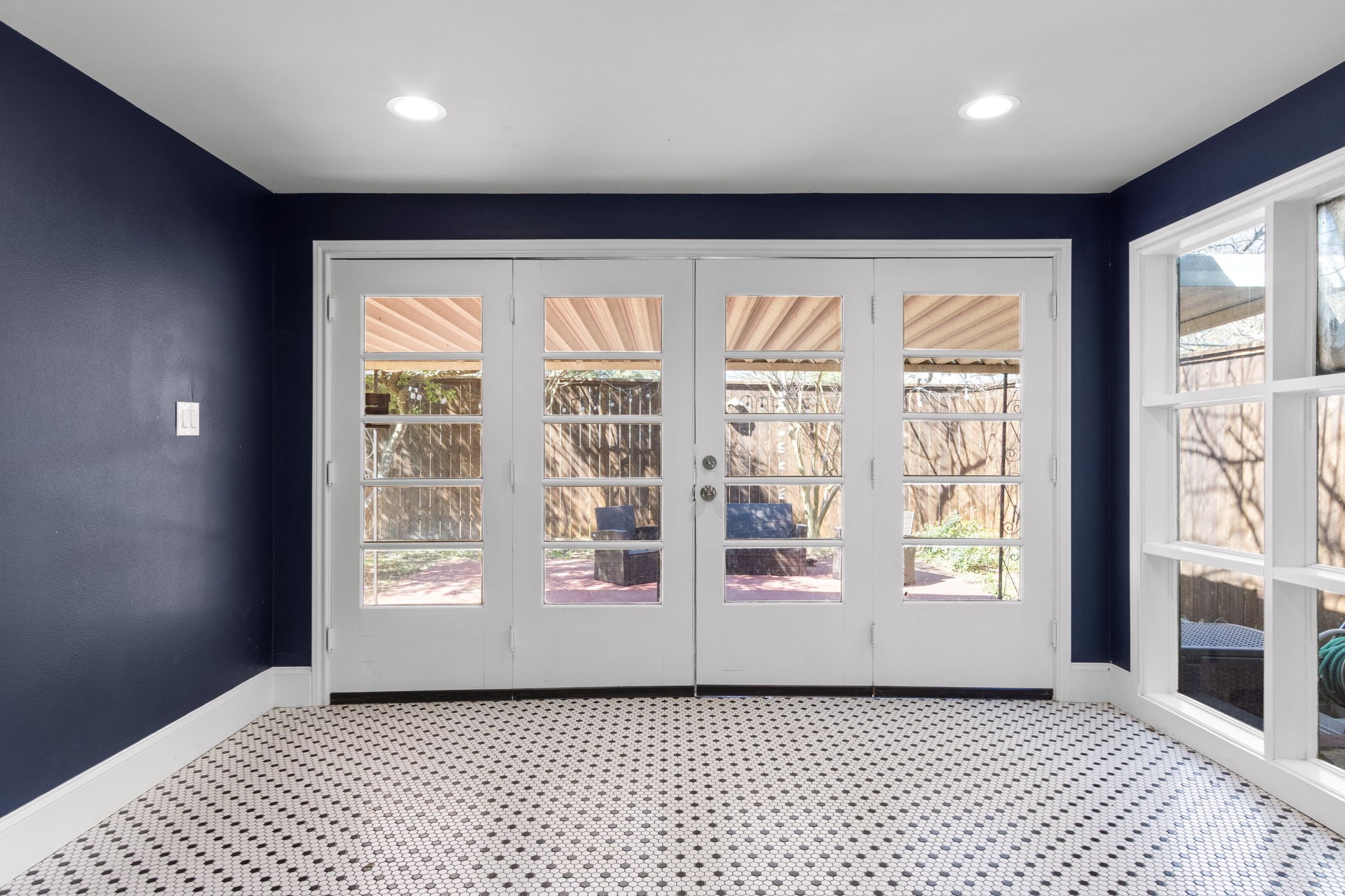 2815 Cumberland Avenue