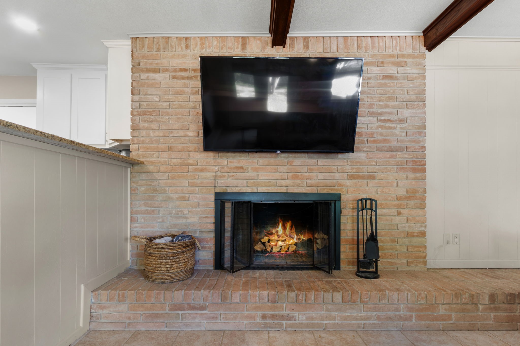 1016 Hummingbird Lane