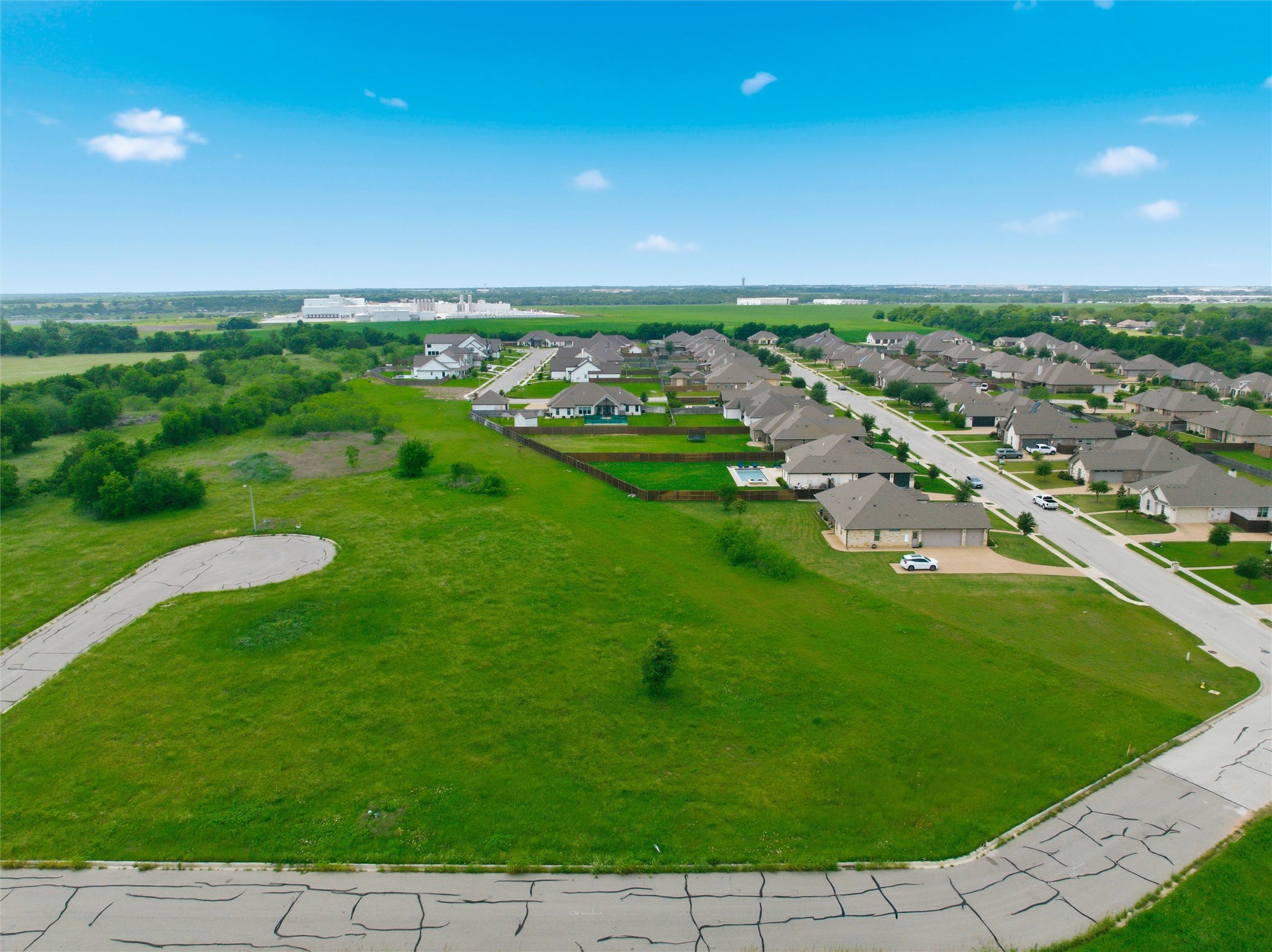 TBD Perry Circle