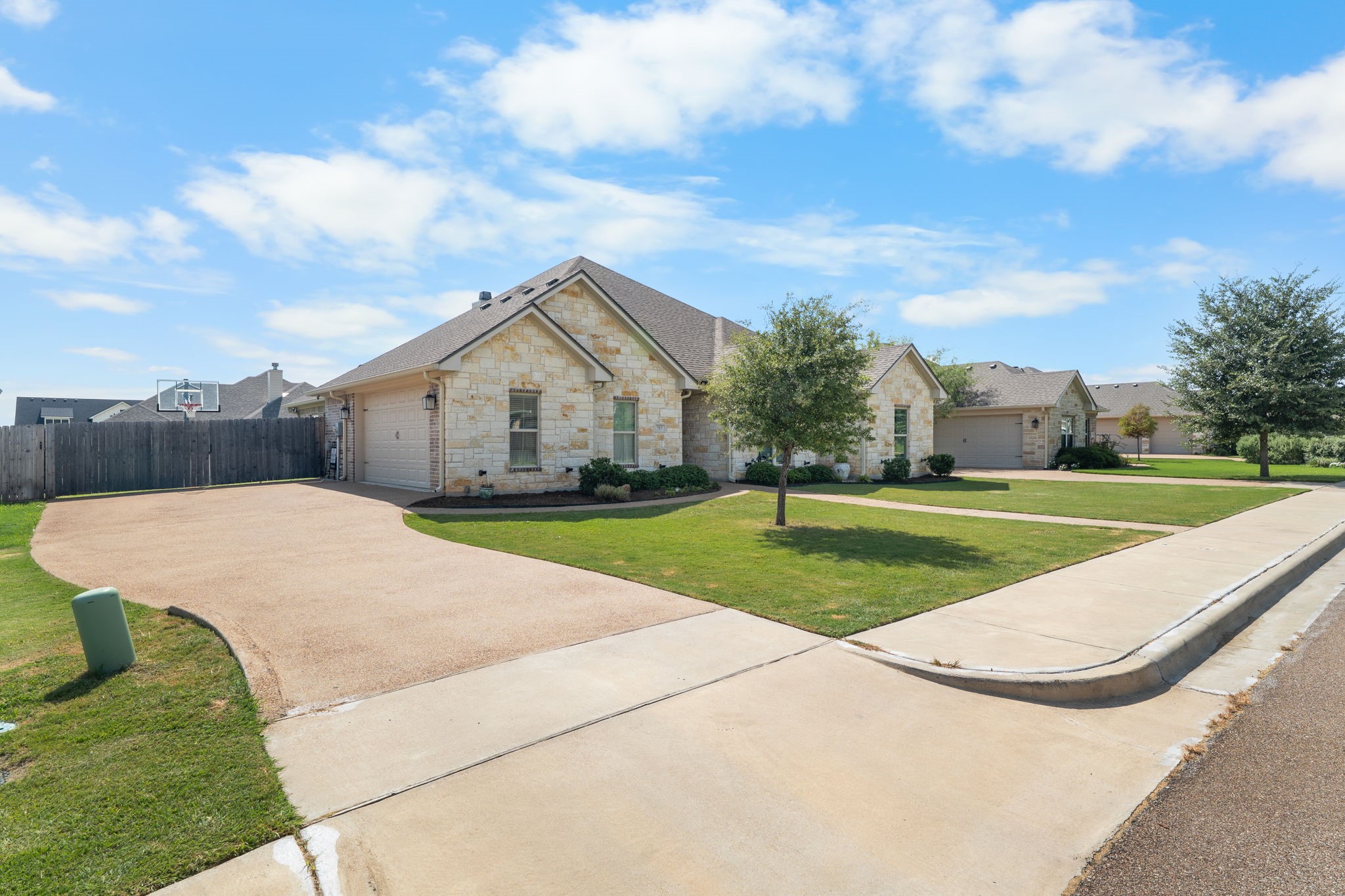 717 Wintergreen Drive