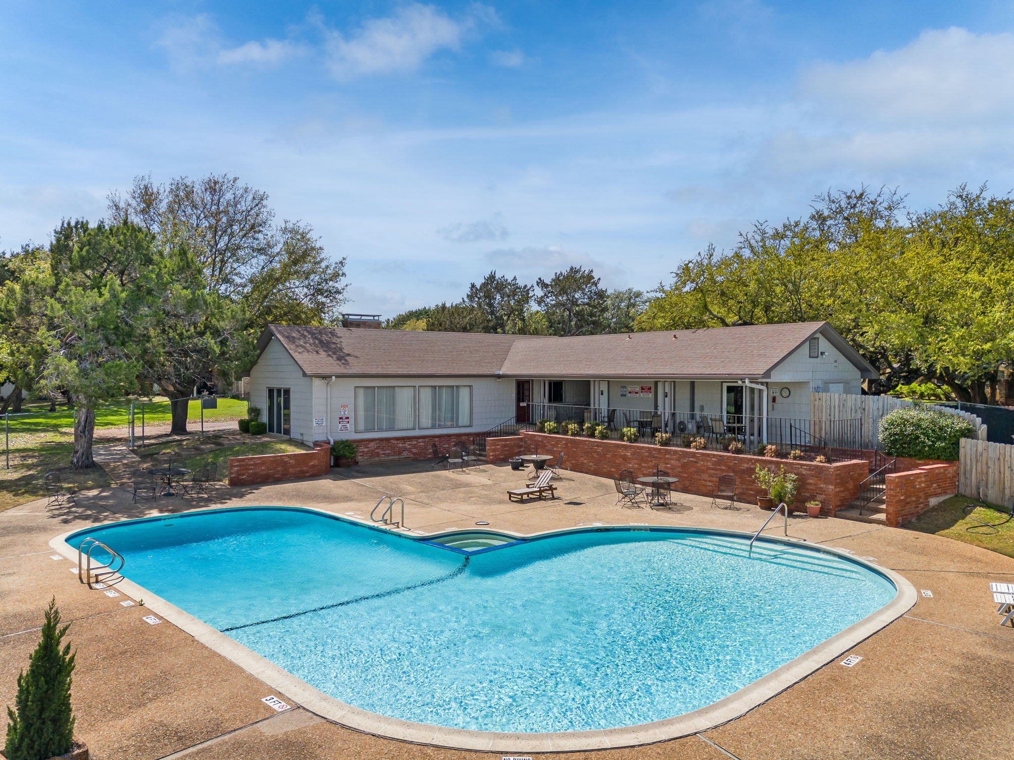 4409 Westchester Drive