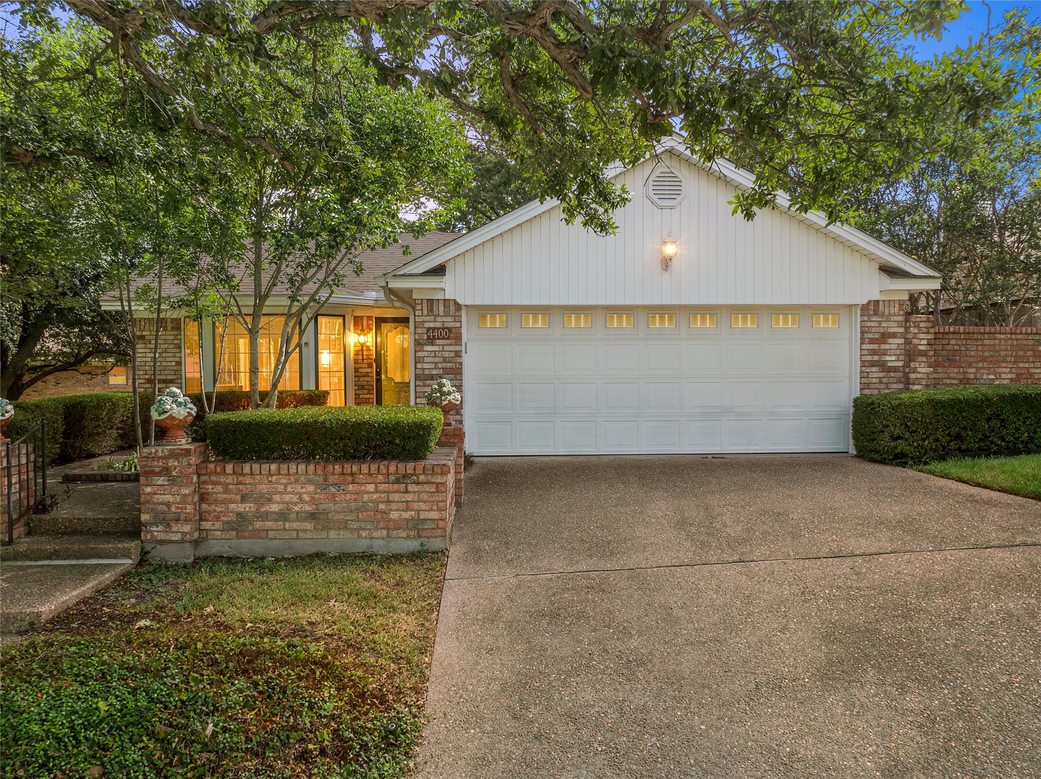 4400 Westchester Drive