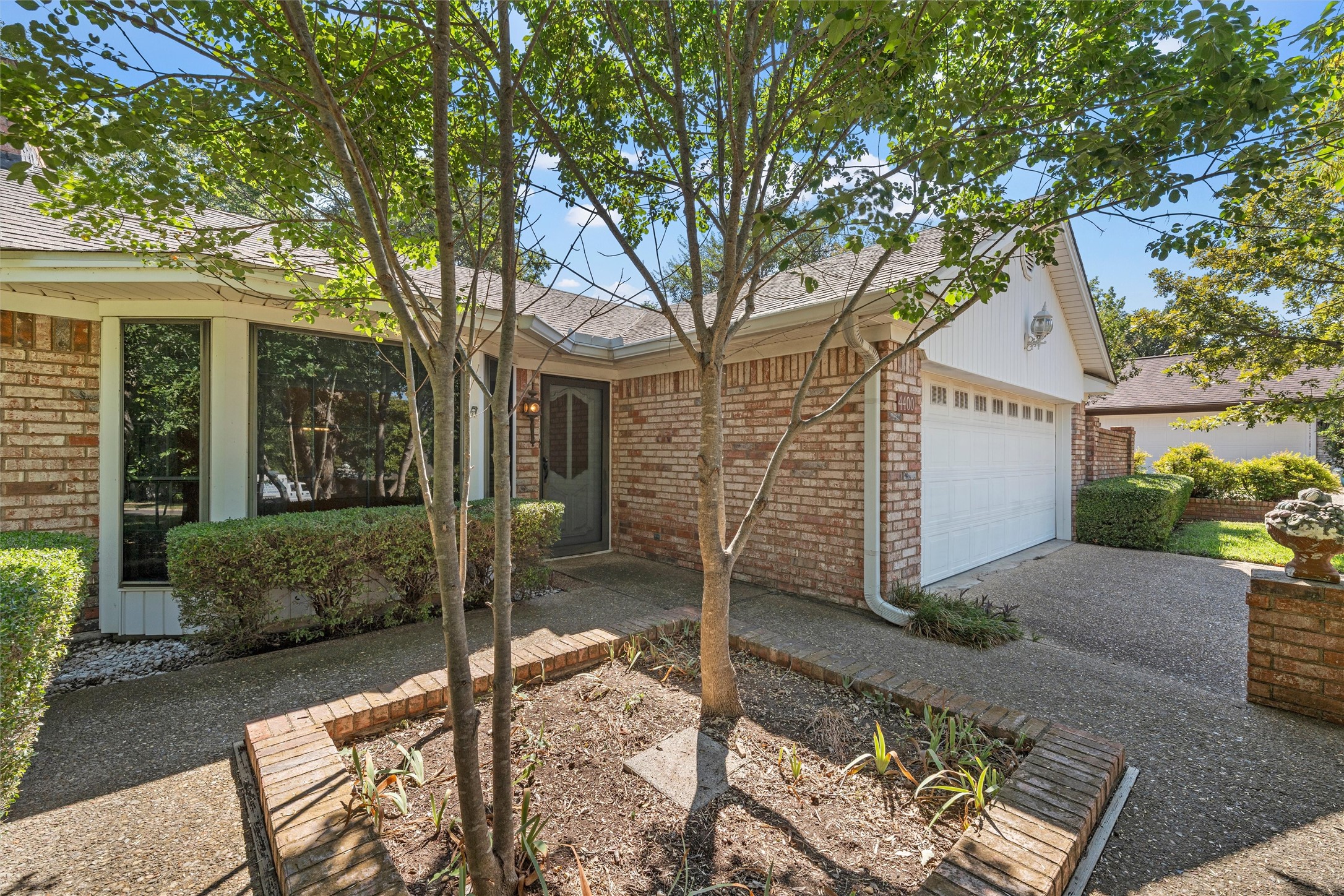 4400 Westchester Drive