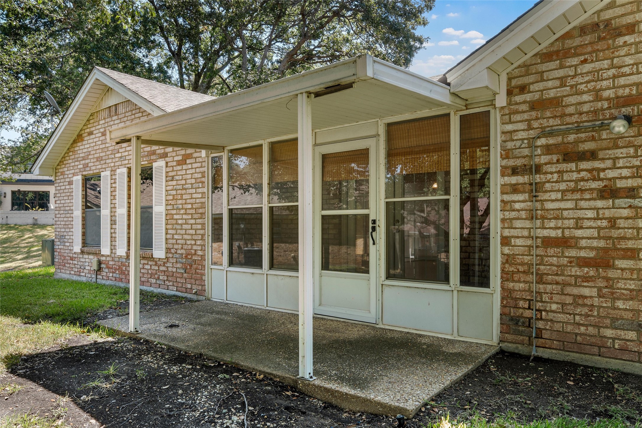 4400 Westchester Drive