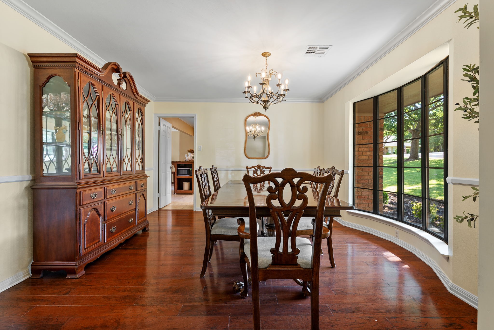 10026 Forest View Drive