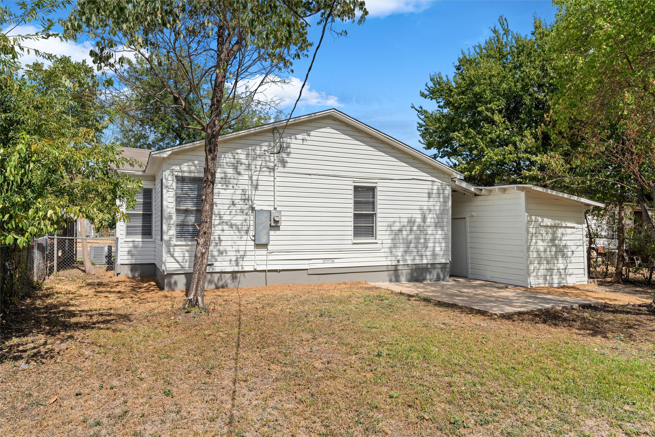 3436 Daughtrey Avenue