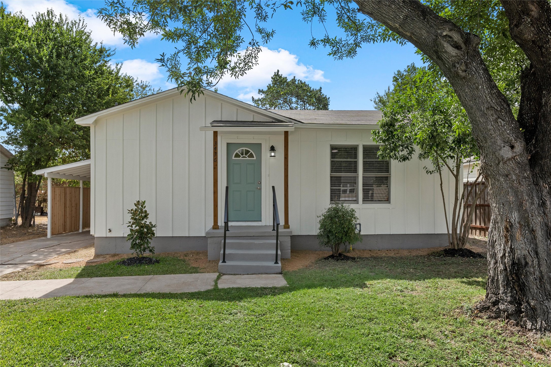 3436 Daughtrey Avenue
