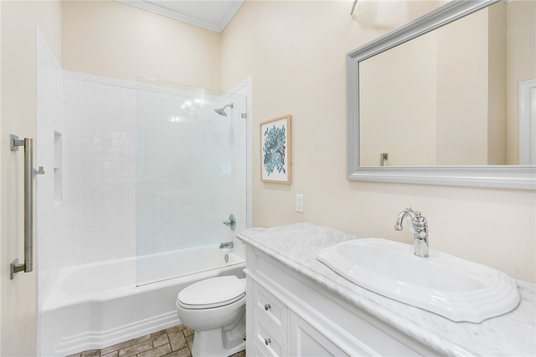 4901 Ridgeview Drive