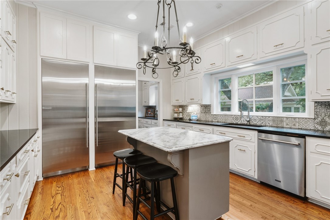 4901 Ridgeview Drive