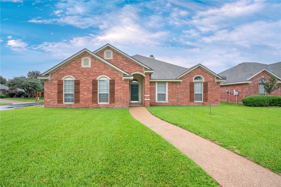3117 Cherokee Lane
