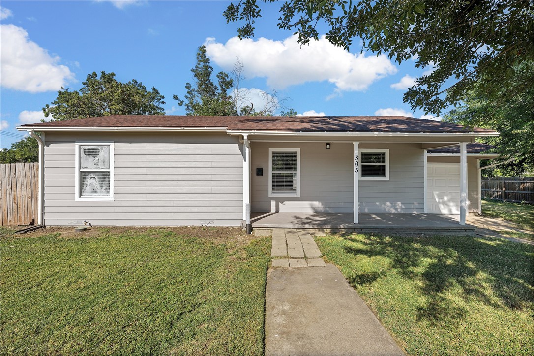 305 N 4th Street