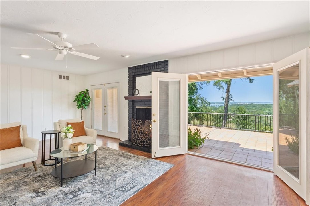 8257 Forest Ridge Drive