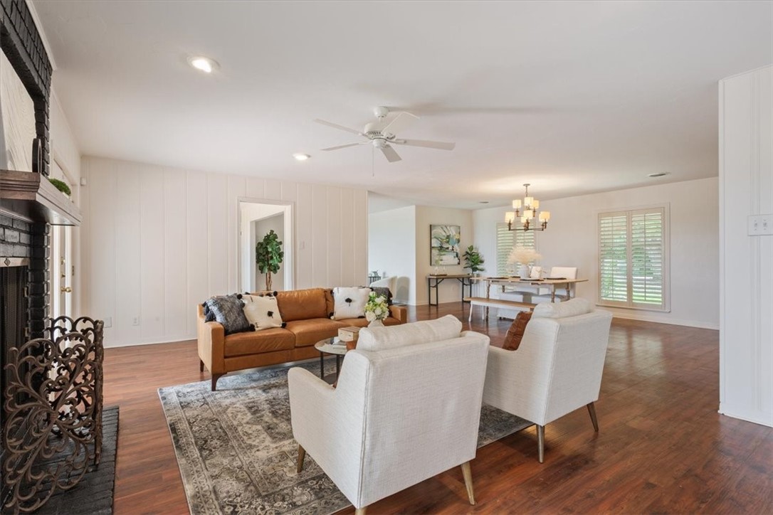 8257 Forest Ridge Drive