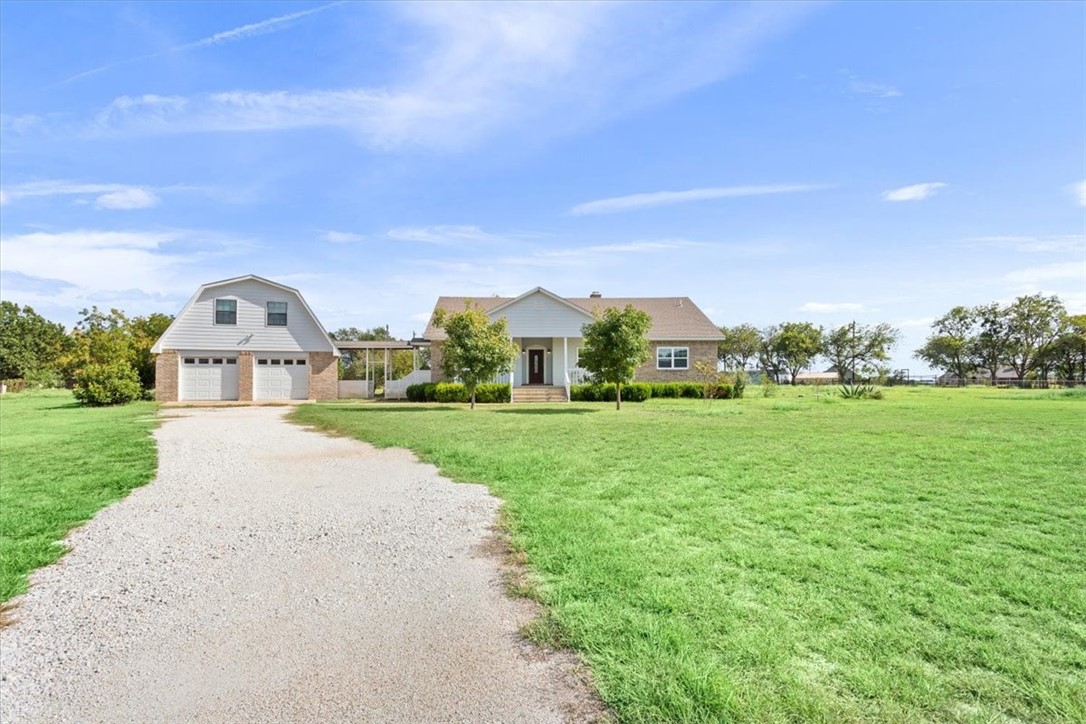 419 Bluebonnet Lane