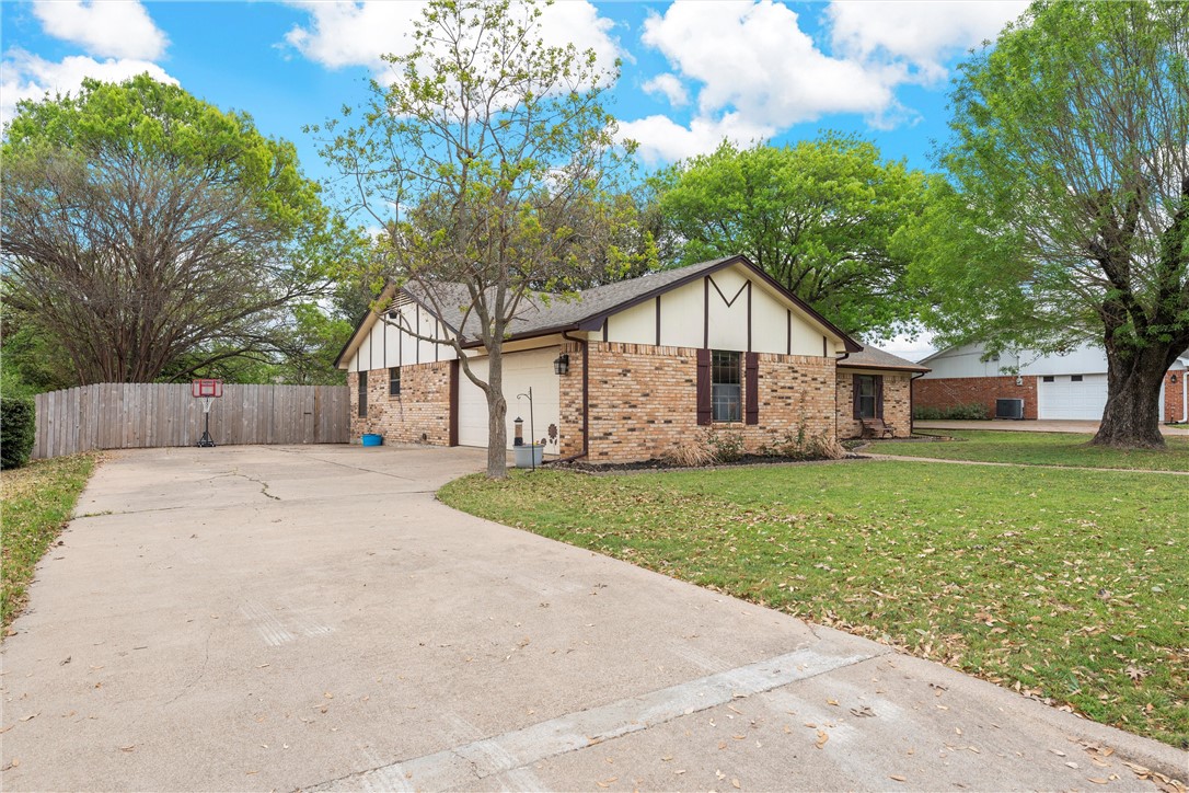 329 Cedarwood Lane