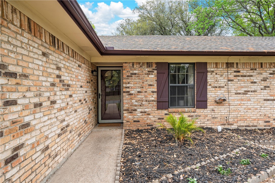 329 Cedarwood Lane