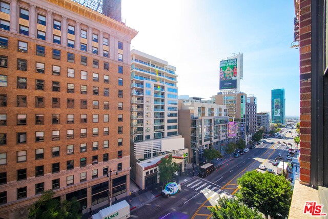1645 N VINE ST Unit: 803