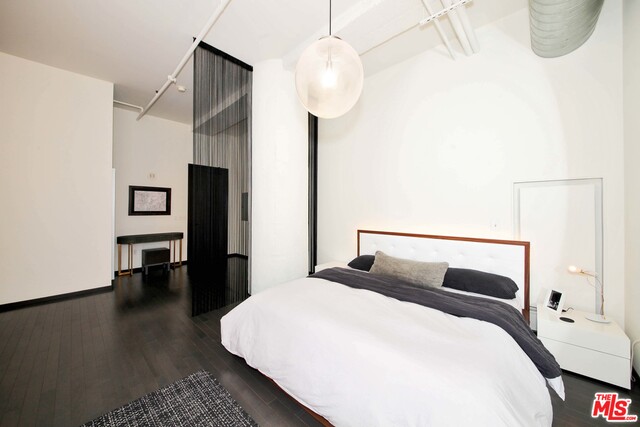 1645 N VINE ST Unit: 803