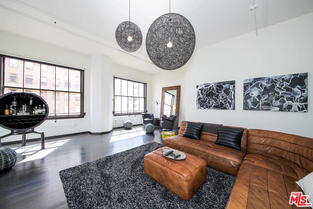 1645 N VINE ST Unit: 803