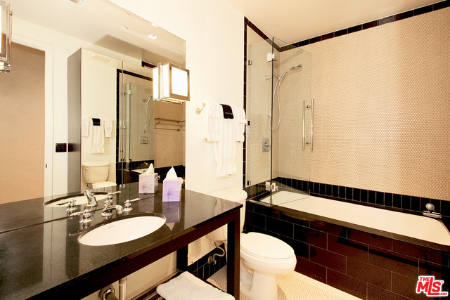 1645 N Vine St Unit: 908
