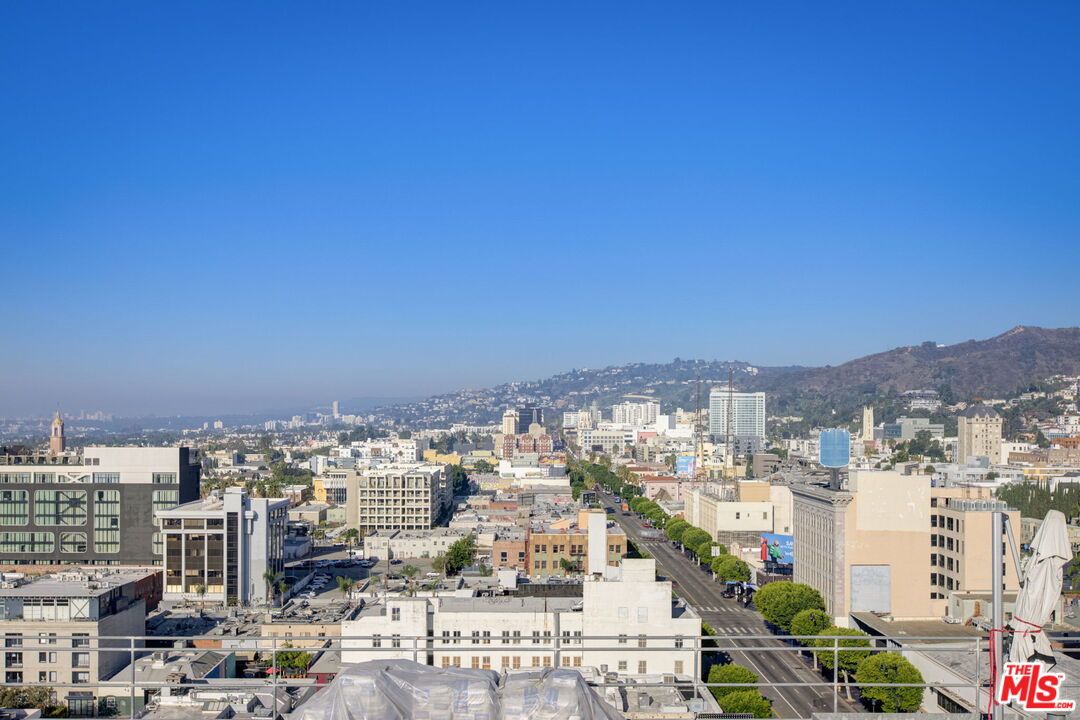 1645 N Vine St Unit: 706