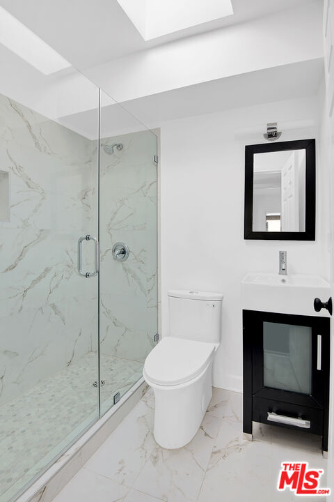 1610 S Beverly Glen Blvd Unit: 6