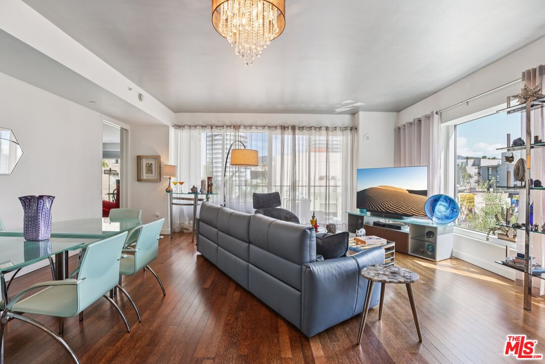 6250 Hollywood Blvd Unit: 5A