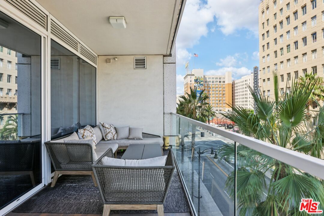6250 Hollywood Blvd Unit: 5A
