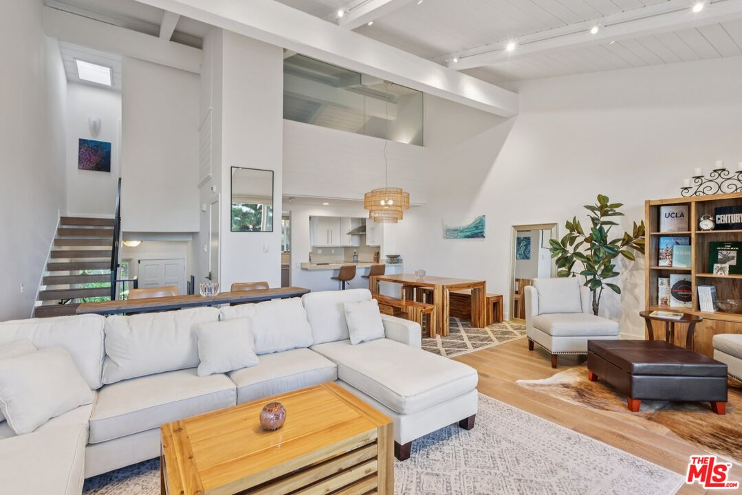 28266 Rey De Copas Ln