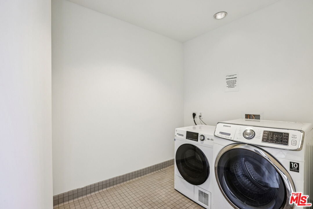 6250 Hollywood Blvd Unit: 5A