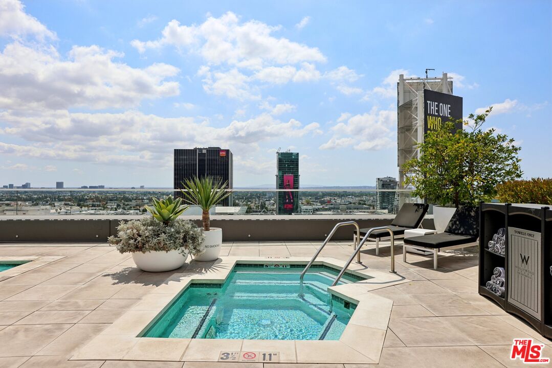 6250 Hollywood Blvd Unit: 5A