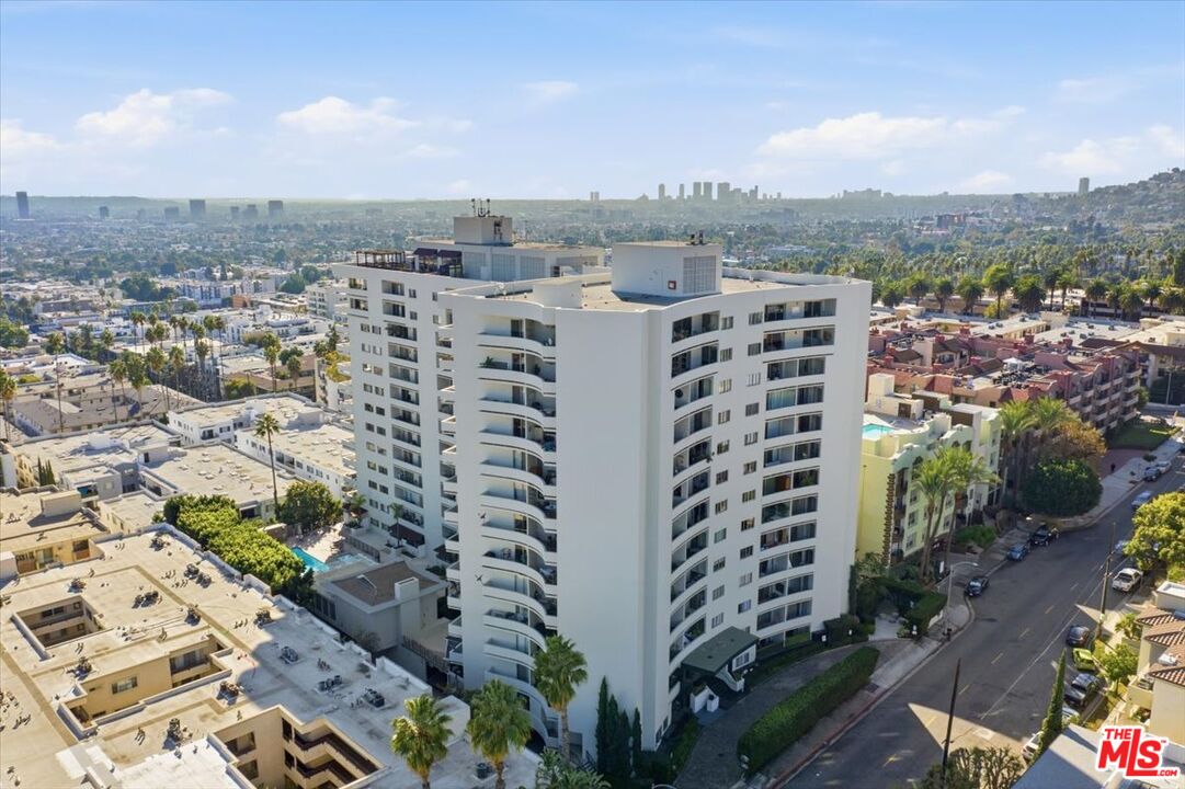 7250 Franklin Ave Unit: 517