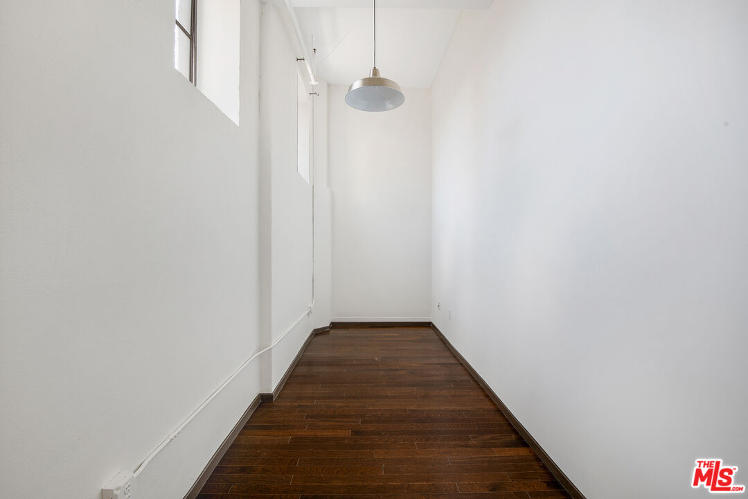 1645 N Vine St Unit: 801